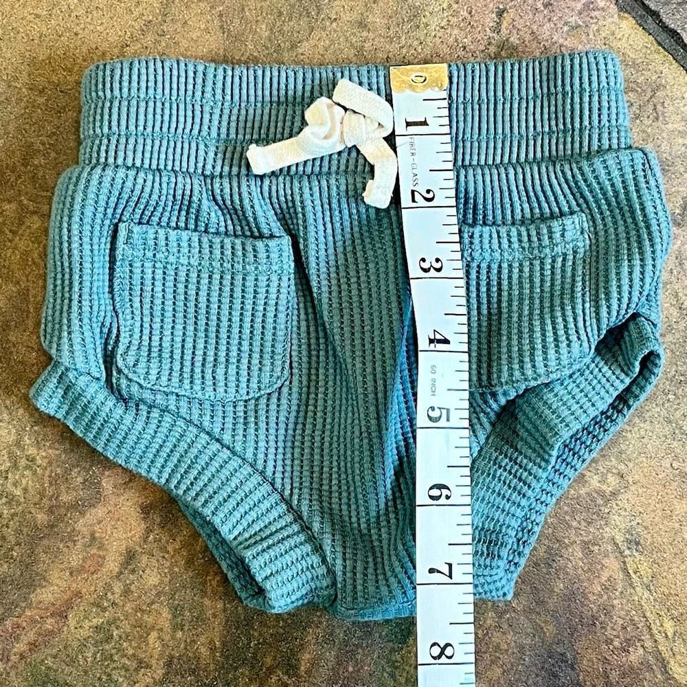 Grayson Collection Cover Bloomers Bundle 3-6M - Picture 2 of 12